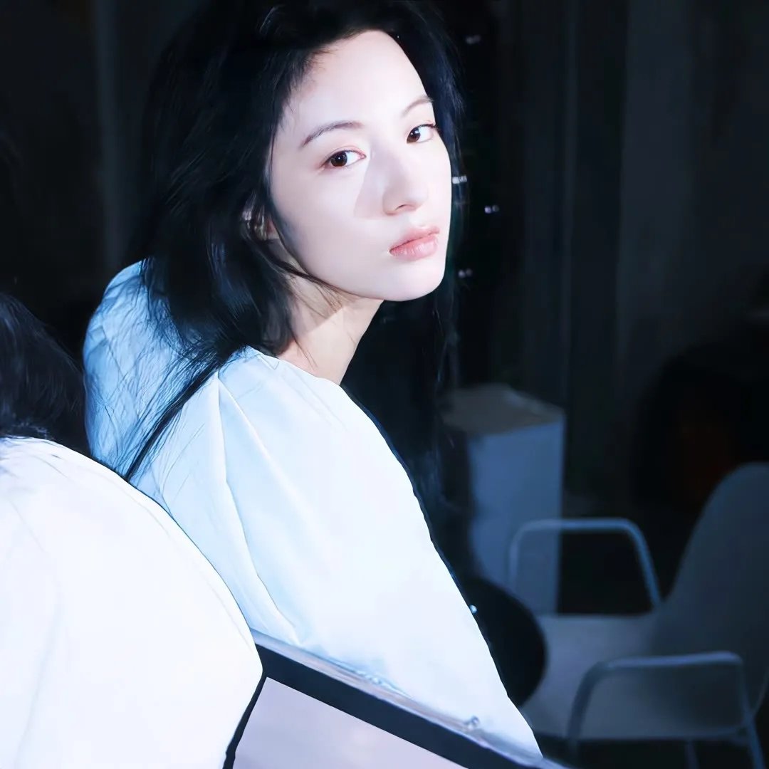 架步春光